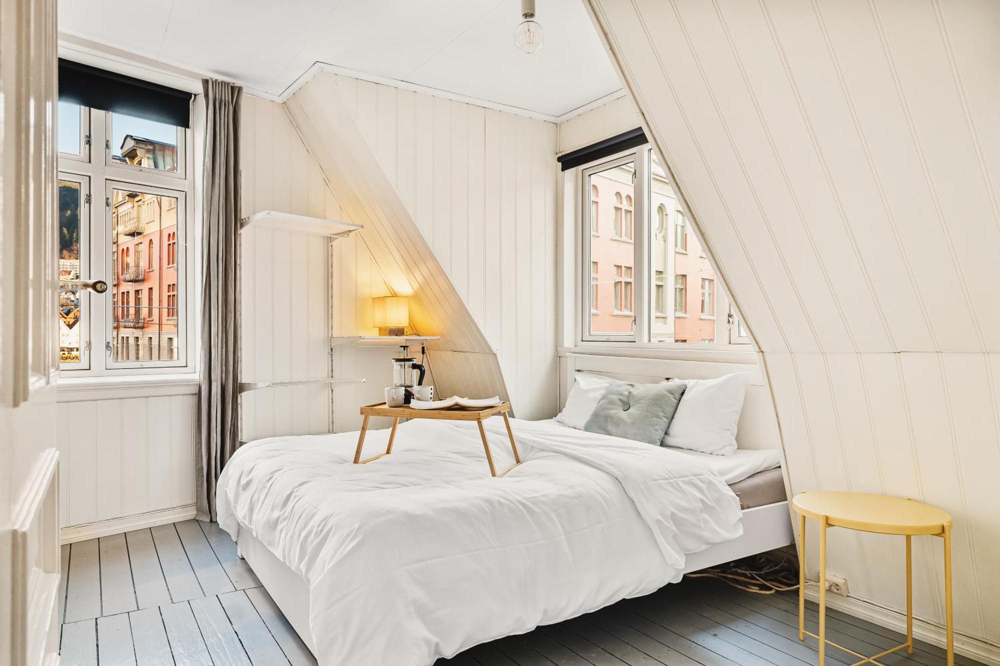 Апартаменти Live In Historic Building - View To Bryggen Берген Екстер'єр фото